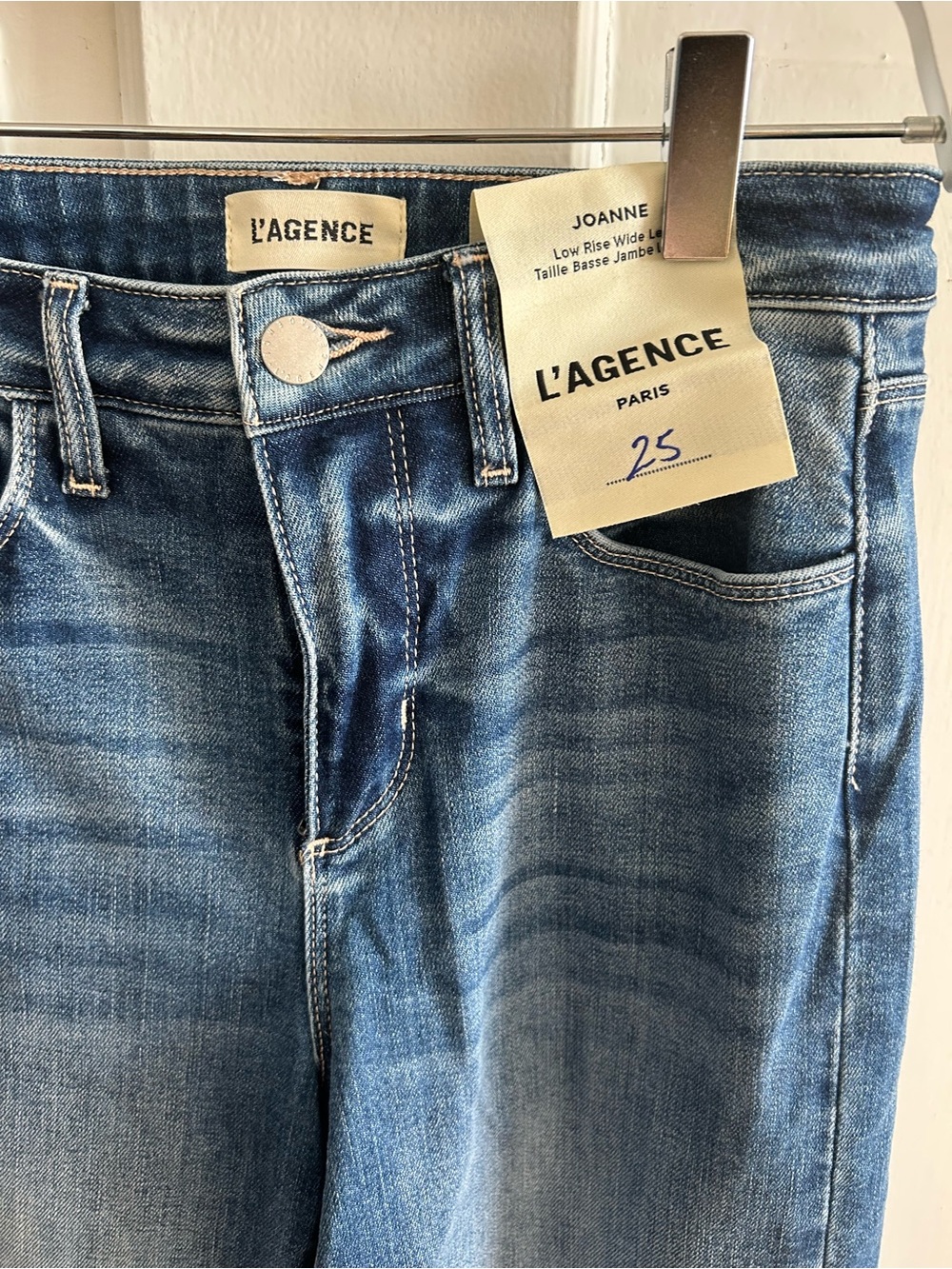 L'AGENCE Joanne Flare Wide Leg Jeans in Palermo Blue size 25 New with Tags - Picture 3 of 3